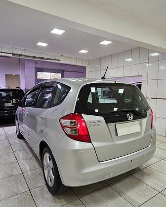 HONDA FIT 1.4 LX 16V FLEX 4P MANUAL HONDA FIT 1.4 LX 16V FLEX 4P MANUAL